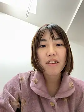 Risa-chan online show from 12-04-25, 04:00