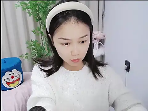 mili923 online show from 12-15-25, 07:01