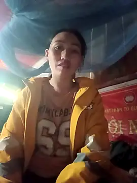 Snapshot of Lorena-a chatting on 12-04-25, 01:59 Lorena-a online show from 12-04-25, 01:59