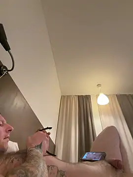  online show from 12-03-25, 04:38