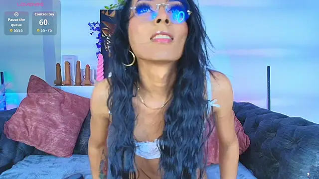 megan luxe  online show from 12-05-25, 07:54