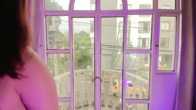 Amy Parkker online show from 12-20-25, 12:56