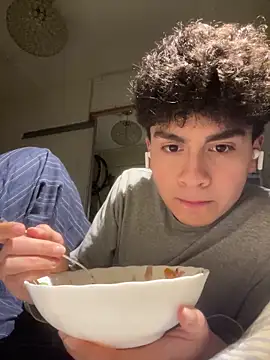 hungspanishtwink online show from 02-24-26, 10:19