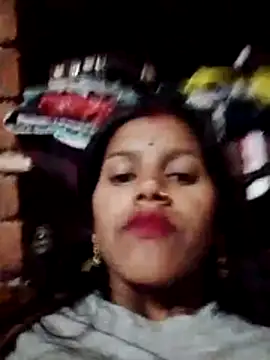 Snapshot of Misthi_hot chatting on 02-18-26, 01:07 Misthi hot online show from 02-18-26, 01:07