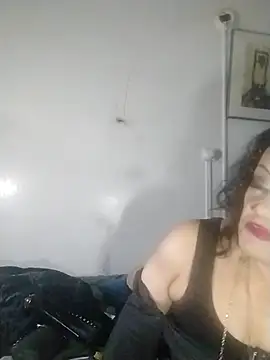 Snapshot of rexcumhrd chatting on 12-18-25, 11:27 rexcumhrd online show from 12-18-25, 11:27