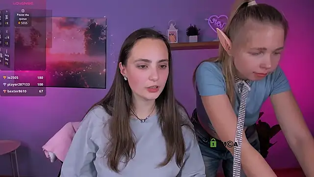 Snapshot of jenna_elayne chatting on 12-15-25, 01:15 jenna elayne online show from 12-15-25, 01:15