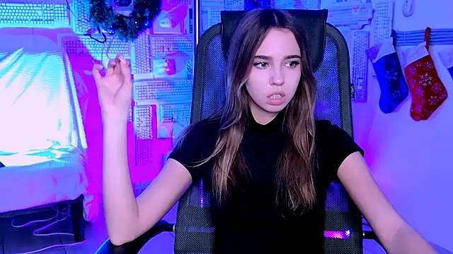 Snapshot of KimPorins chatting on 01-06-26, 12:09 KimPorins online show from 01-06-26, 12:09