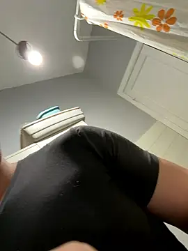 CharlyAlfa22 online show from 01-09-26, 04:21