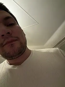 Snapshot of CharlyAlfa22 chatting on 03-11-26, 11:33 CharlyAlfa22 online show from 03-11-26, 11:33