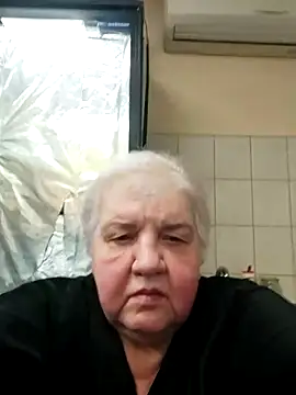 HapinessLovee online show from 12-19-25, 07:59