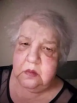 HapinessLovee online show from 02-21-26, 05:14