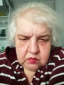 HapinessLovee online show from 04-10-26, 08:08