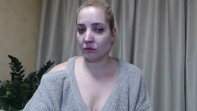 Snapshot of sweetpussy chatting on 02-22-25, 02:30 sweetpussy online show from 02-22-25, 02:30