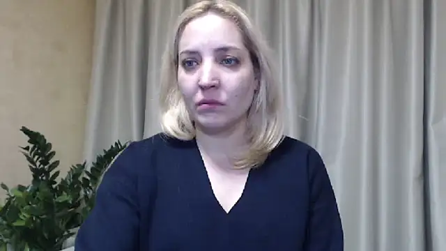 Snapshot of sweetpussy chatting on 02-26-25, 03:30 sweetpussy online show from 02-26-25, 03:30