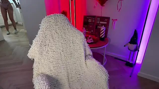 KittySasha online show from 02-19-26, 07:37