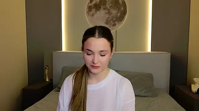 Snapshot of Lina_Sinerz chatting on 03-02-26, 08:26 Lina Sinerz online show from 03-02-26, 08:26