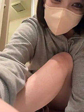 Snapshot of Nemo_01 chatting on 02-05-26, 09:52 Nemo 01 online show from 02-05-26, 09:52