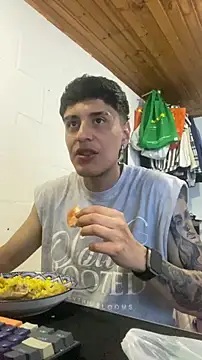 JhonCas44 online show from 12-14-25, 04:34