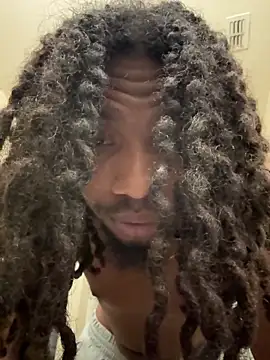 Snapshot of justinsider3000 chatting on 12-17-25, 06:47 justinsider3000 online show from 12-17-25, 06:47