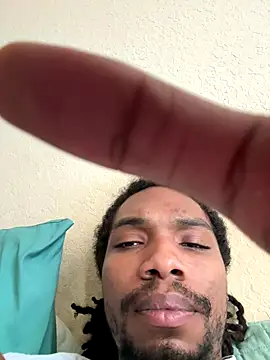 Snapshot of justinsider3000 chatting on 12-19-25, 03:19 justinsider3000 online show from 12-19-25, 03:19