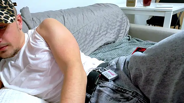 Brellisimo online show from 12-13-25, 07:53