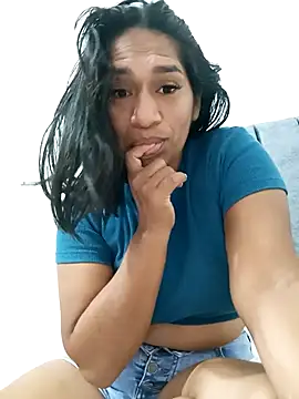 Hoottnini33 online show from 12-05-25, 01:42