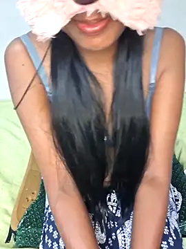 Snapshot of BadAhkm chatting on 12-18-25, 04:51 BadAhkm online show from 12-18-25, 04:51