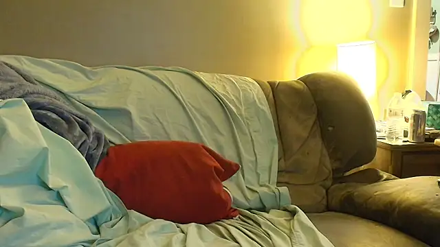 blondebombshell4343 online show from 12-19-25, 04:03