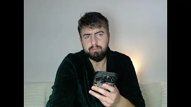 Snapshot of iigabi chatting on 12-05-25, 07:32 iigabi online show from 12-05-25, 07:32