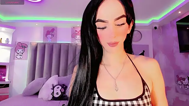 Snapshot of Melany_Alejandra chatting on 12-17-25, 01:06 Melany Alejandra online show from 12-17-25, 01:06