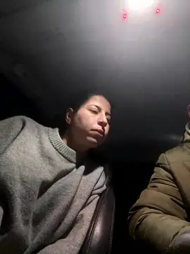 Snapshot of coupledeea chatting on 01-11-26, 06:02 coupledeea online show from 01-11-26, 06:02