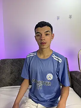 Snapshot of Kris_Storm chatting on 12-16-25, 06:02 Kris Storm online show from 12-16-25, 06:02