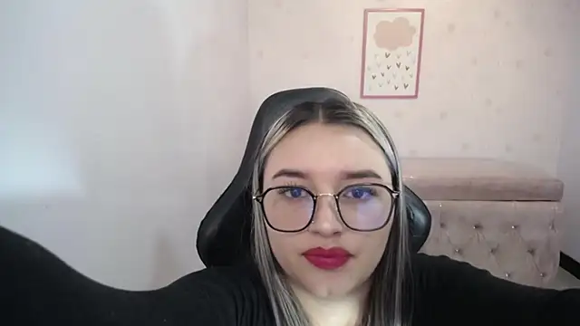 Iris Bell ch online show from 12-14-25, 11:26