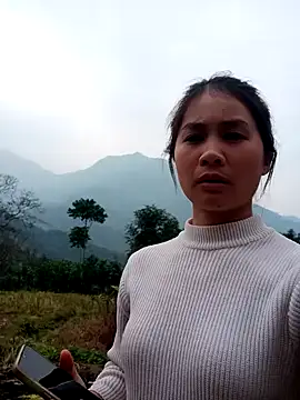 Snapshot of Him_MountainGirl chatting on 01-11-26, 06:29 Him MountainGirl online show from 01-11-26, 06:29