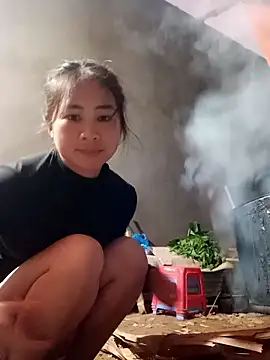 Snapshot of Him_MountainGirl chatting on 01-15-26, 11:30 Him MountainGirl online show from 01-15-26, 11:30