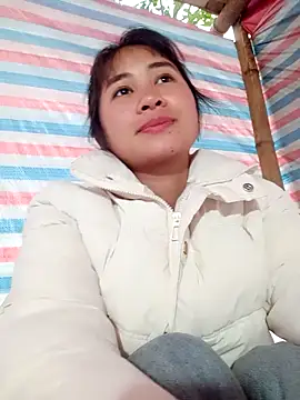 Snapshot of Him_MountainGirl chatting on 02-01-26, 12:42 Him MountainGirl online show from 02-01-26, 12:42