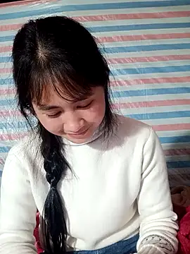 Snapshot of Him_MountainGirl chatting on 02-01-26, 01:31 Him MountainGirl online show from 02-01-26, 01:31