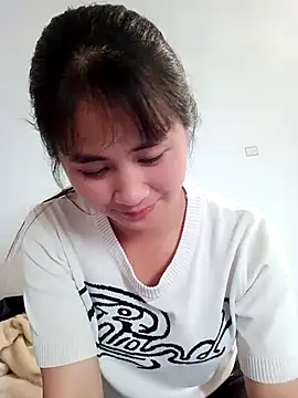 Snapshot of Him_MountainGirl chatting on 02-07-26, 08:07 Him MountainGirl online show from 02-07-26, 08:07