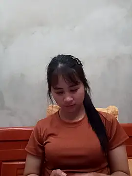 Snapshot of Him_MountainGirl chatting on 02-18-26, 02:18 Him MountainGirl online show from 02-18-26, 02:18