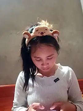 Snapshot of Him_MountainGirl chatting on 02-19-26, 12:06 Him MountainGirl online show from 02-19-26, 12:06