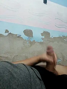 Snapshot of AVALIAminhaPika chatting on 02-09-26, 01:31 AVALIAminhaPika online show from 02-09-26, 01:31