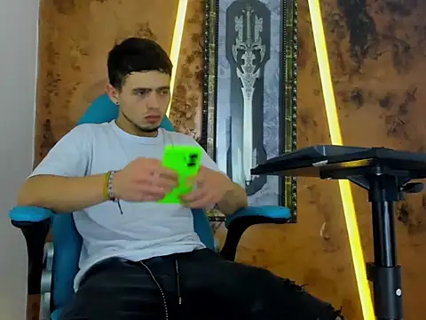 Snapshot of Jhostonex chatting on 01-12-26, 03:45 Jhostonex online show from 01-12-26, 03:45