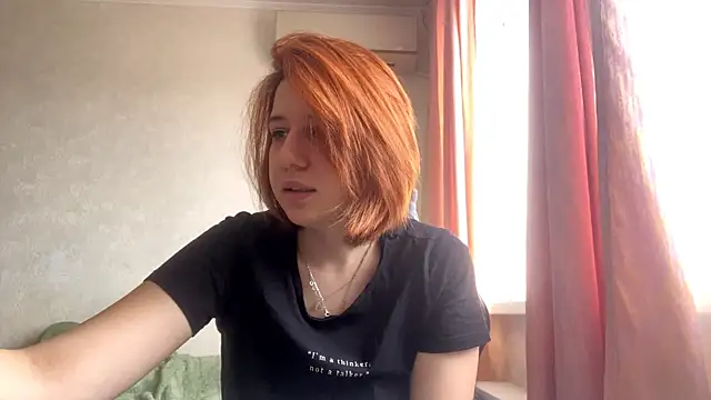 Julie mayers  online show from 12-15-25, 09:13