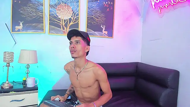 Alex jeins at online show from 02-05-26, 02:11