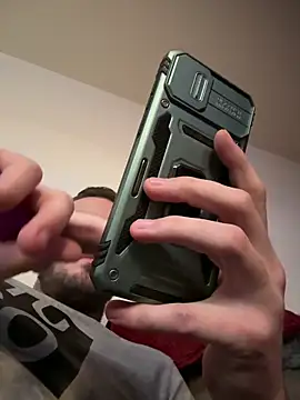 cheekycherryx online show from 12-19-25, 10:39