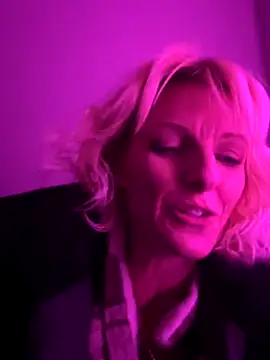 GiggleCatalyst online show from 01-07-26, 01:30