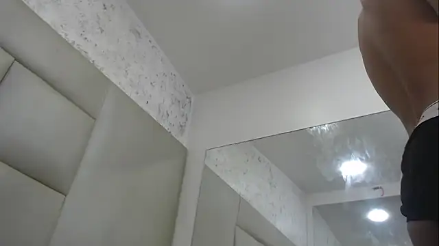 Snapshot of Matewhottx chatting on 12-16-25, 07:08 Matewhottx online show from 12-16-25, 07:08