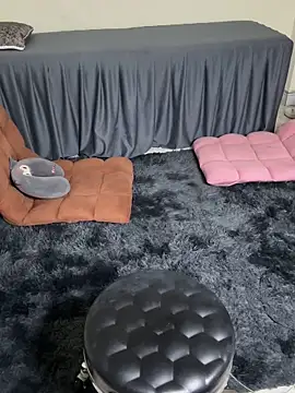 EmyNg online show from 02-27-26, 04:18