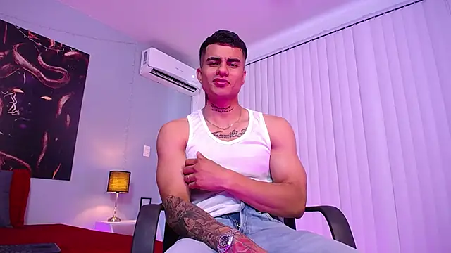 RyanGates  online show from 12-17-25, 03:07