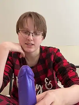 Lassie Cassie online show from 02-08-26, 07:50